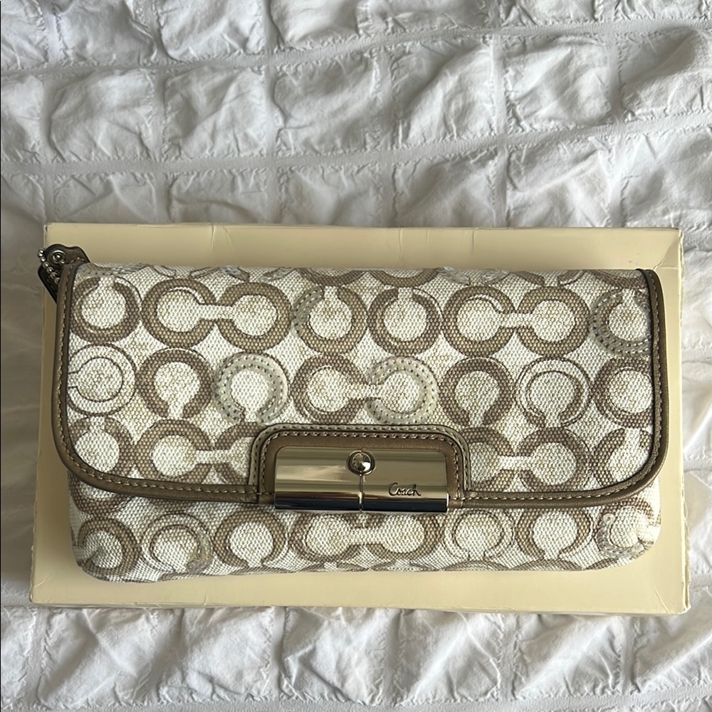 Vintage Coach Wristlet / Wallet - Tan and Cream with iridescent appliqué medium